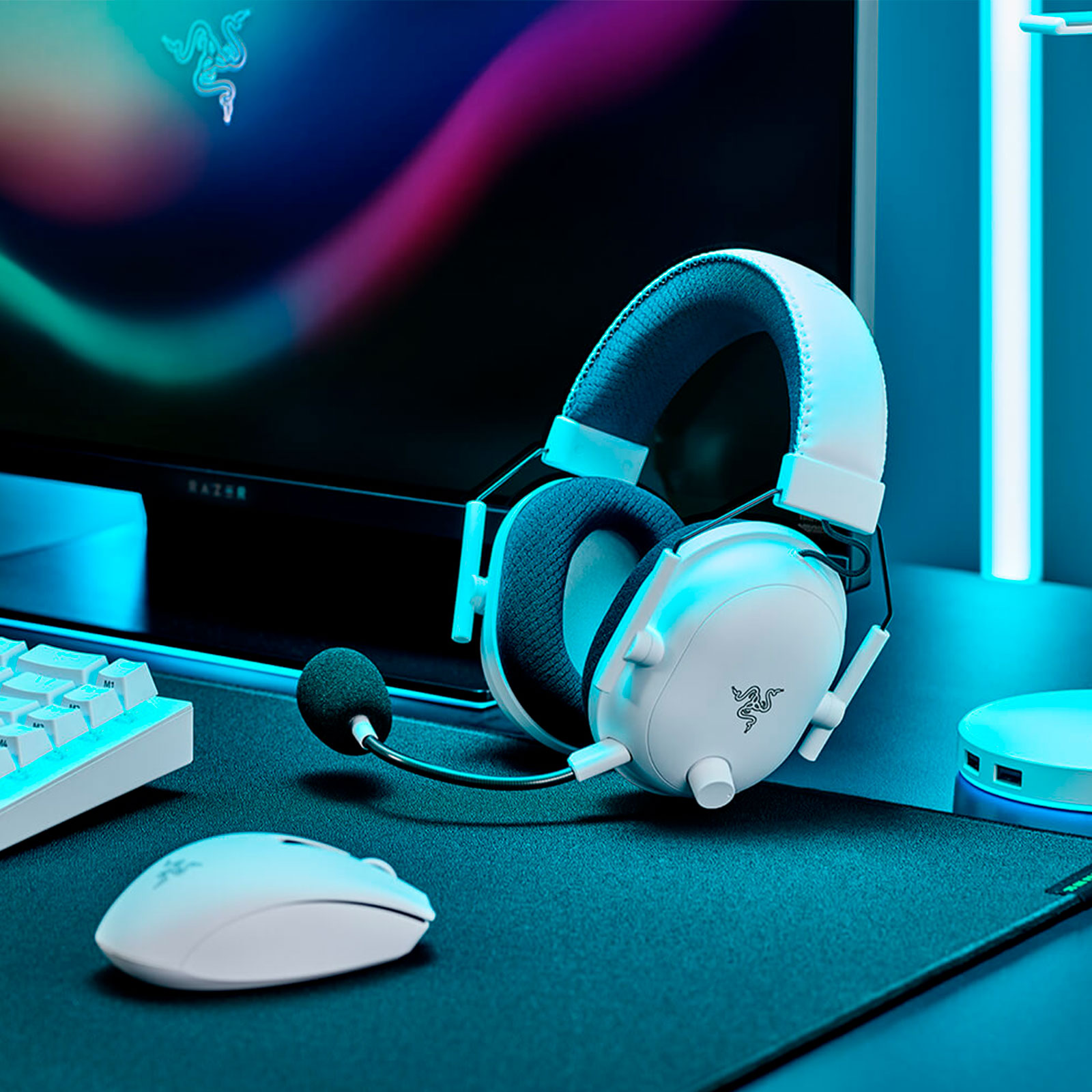 razer-blackshark-v2-pro-white-edition-gallery-5