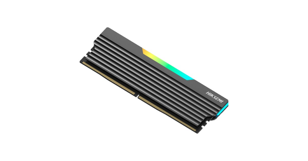 Memoria RAM para PC 16GB Hiksemi Future Series U100 RGB DDR5 6000MHz CL36 UDIMM | Módulo de Escritorio 1x16GB 288-Pin | Barra Difusora de Iluminación LED RGB Sincronizable | Latencia CAS CL36 | Voltaje 1.4V | Disipador Térmico Metálico | Soporte On-Die ECC | Para Motherboards Intel y AMD DDR5 | Color Negro